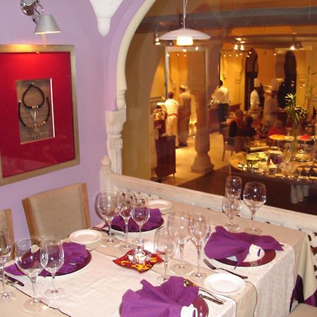 Jai Mahal Palace Джайпур Ресторант снимка